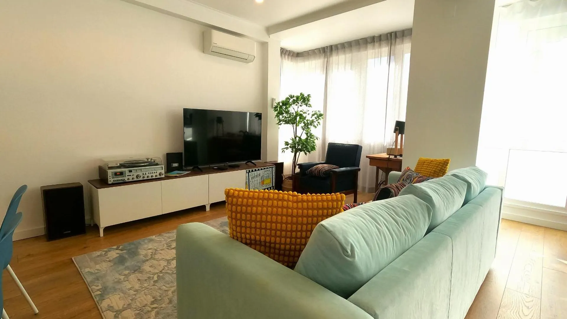 Lisboa T3 Moderno Benfica Apartment Portugal